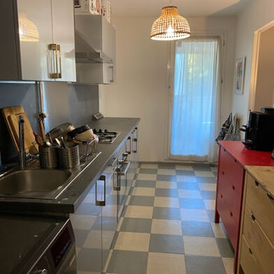 Appartement 3 pièces 1035 €