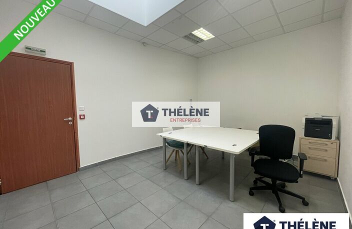 BUREAUX à LOUER — photo 2