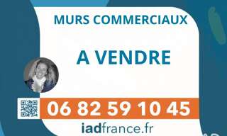Commerce  65 m² à vendre à Ménerbes (84560)