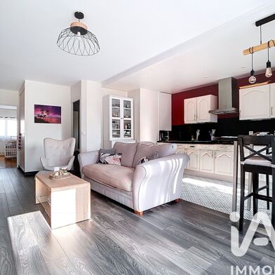 Appartement 3 pièces 272000 €