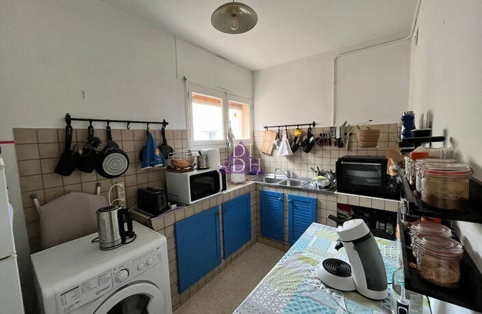 Pour investisseur studio avec cave et stationnement et locat — photo 2