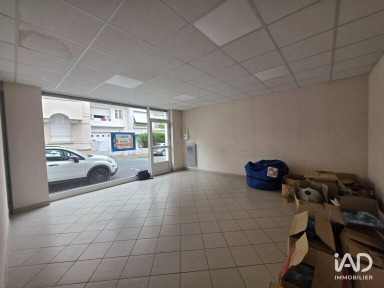 Location Local d'activités 31 m&sup2; — photo 1