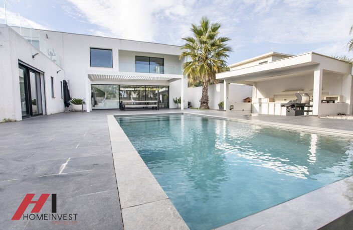 MAISON D'ARCHI DE 300 M2 AUX ACCATES SUR 1000M2 — photo 2