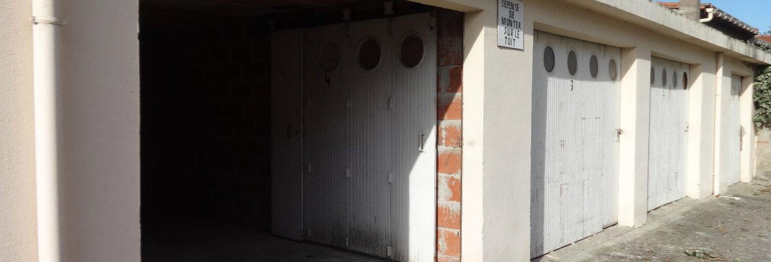 Garage  12 m² à louer à Castelnaudary (11400)