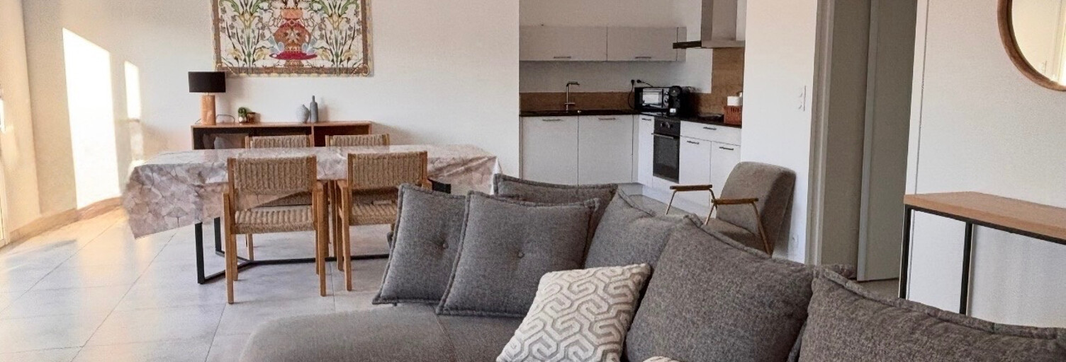 Appartement 3 Pièces 88 m² à vendre à Saint-Cyr-sur-Mer (83270)