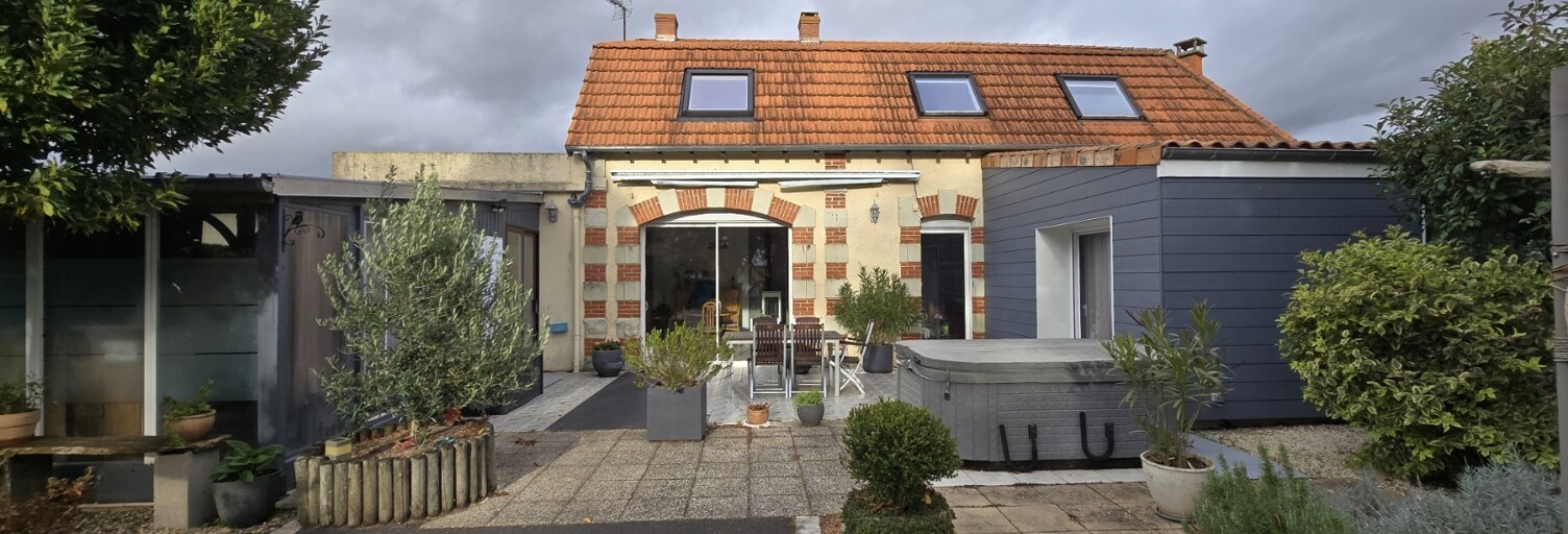 Maison 6 Pièces 177 m² à vendre à Pas-de-Jeu (79100)
