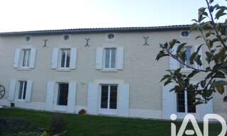 Maison 6 Pièces 207 m² à vendre à Cram-Chaban (17170)