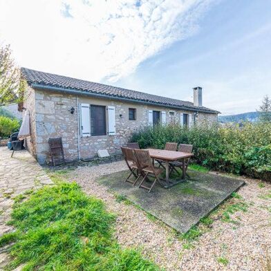 Maison 5 pièces 267624 €