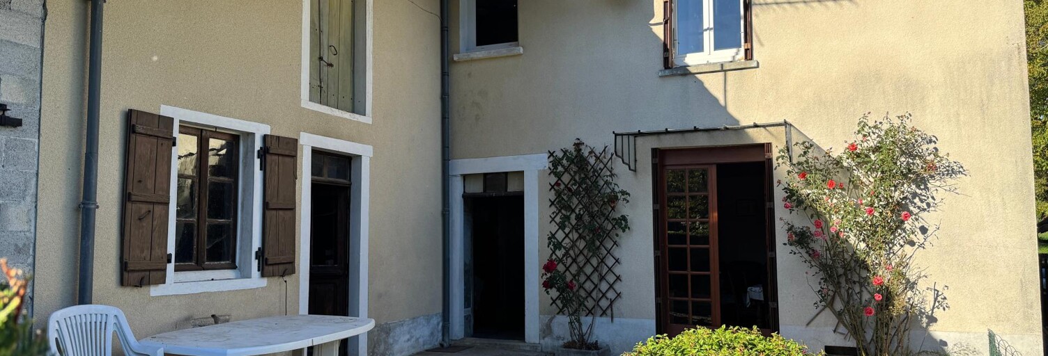 Maison 5 Pièces 126 m² à vendre à Les Salles-Lavauguyon (87440)