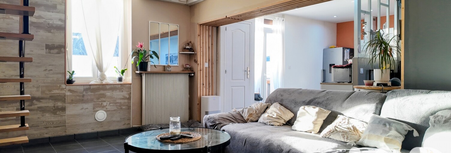 Maison 3 Pièces 80 m² à vendre à Le Chambon-Feugerolles (42500)