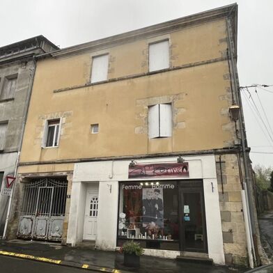 Immeuble  129600 €