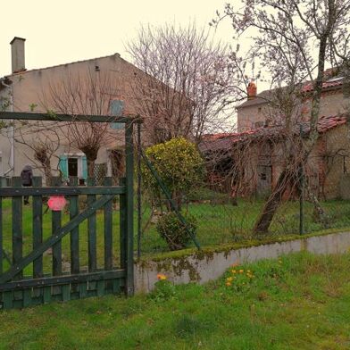 Maison 4 pièces 140400 €