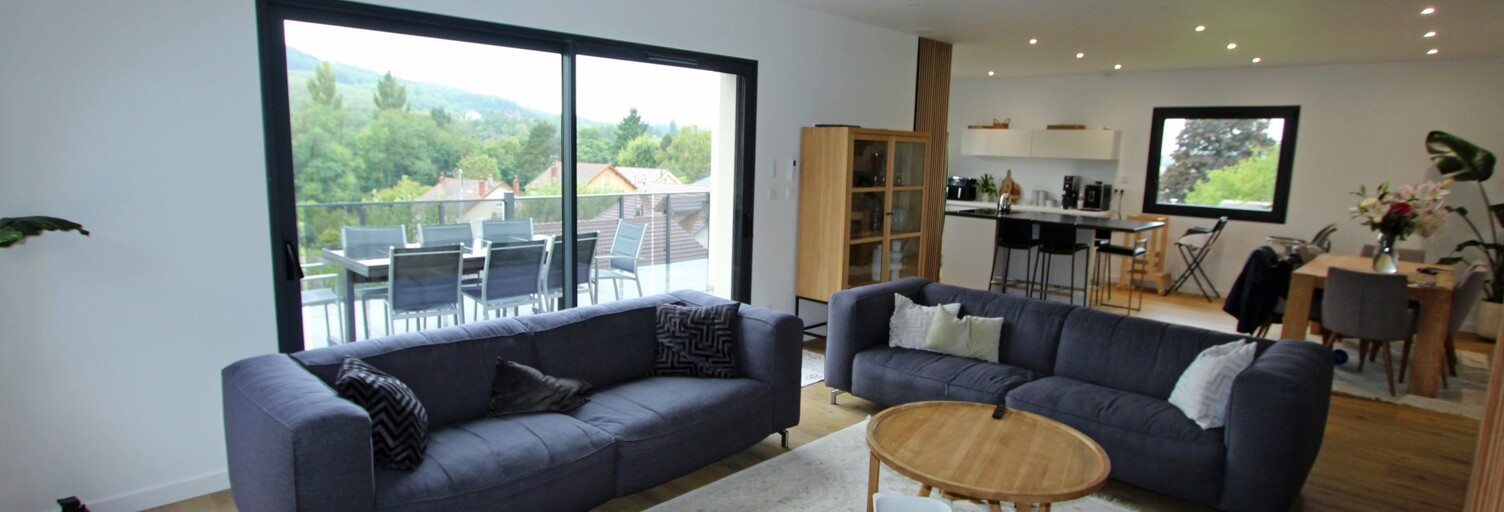 Maison 7 Pièces 189 m² à vendre à Lons-le-Saunier (39000)