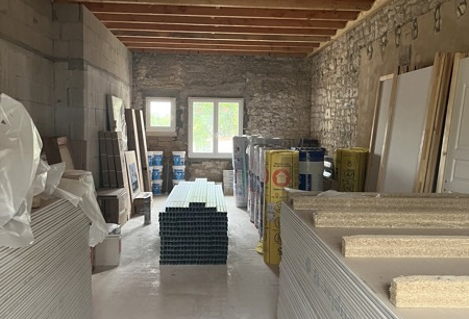 Grange de 3 pièces principales — photo 1