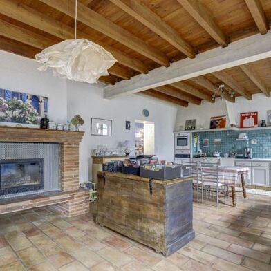 Maison 10 pièces 680000 €