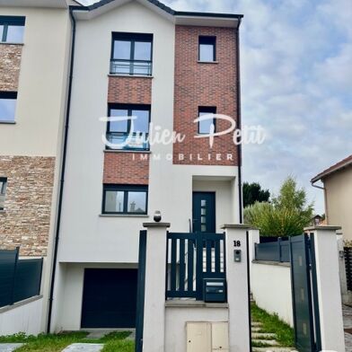 Maison 6 pièces 810000 €