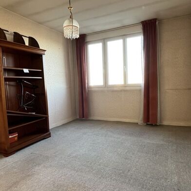 Appartement 3 pièces 129600 €