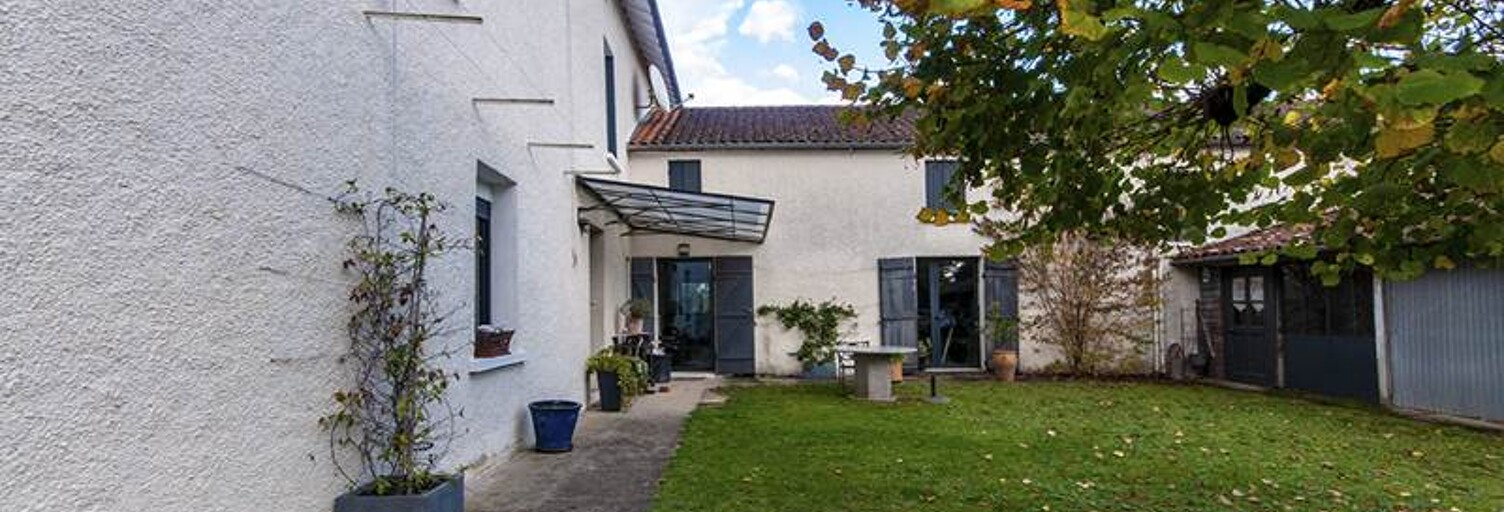 Maison 8 Pièces 322 m² à vendre à Agonac (24460)