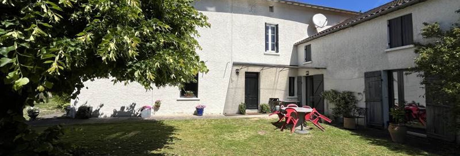 Maison 8 Pièces 322 m² à vendre à Agonac (24460)
