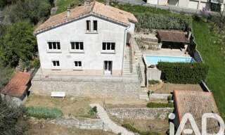 Maison 8 Pièces 205 m² à vendre à Aubenas (07200)