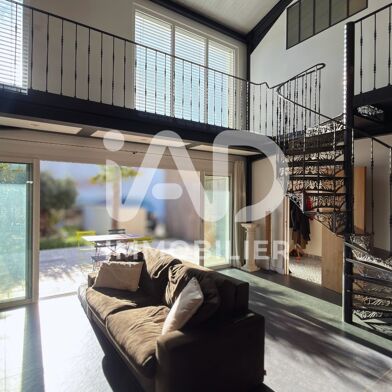 Maison 4 pièces 570000 €