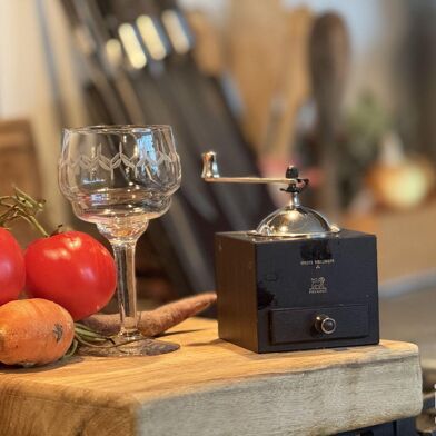 Commerce  461000 €