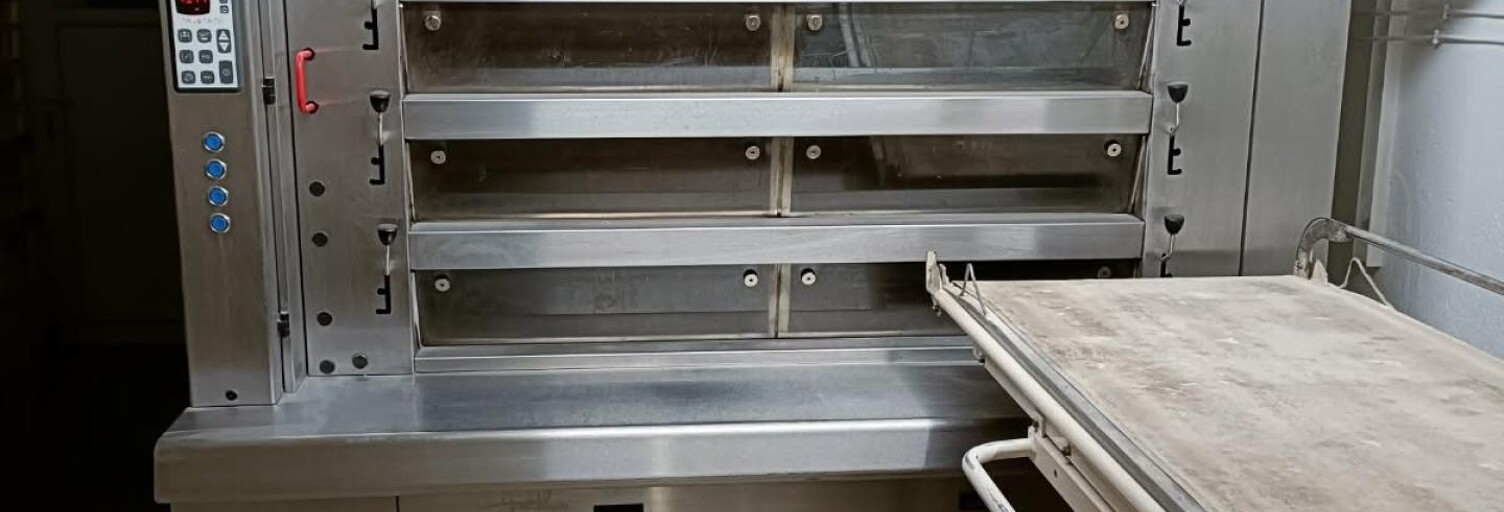 Commerce  210 m² à vendre à Ger (50850)