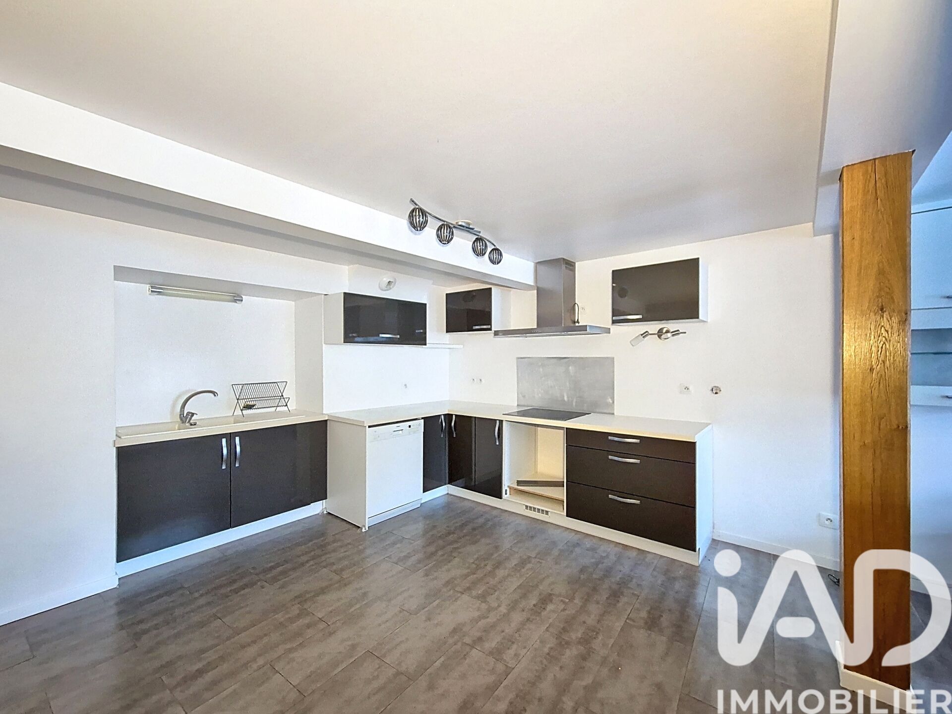 Vente Maison/villa 8 pièces - Photo 4