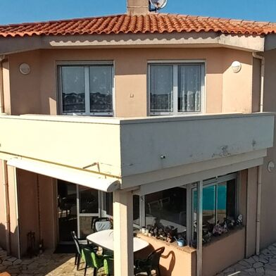 Maison 6 pièces 638370 €