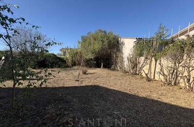 Terrain constructible — photo du bien