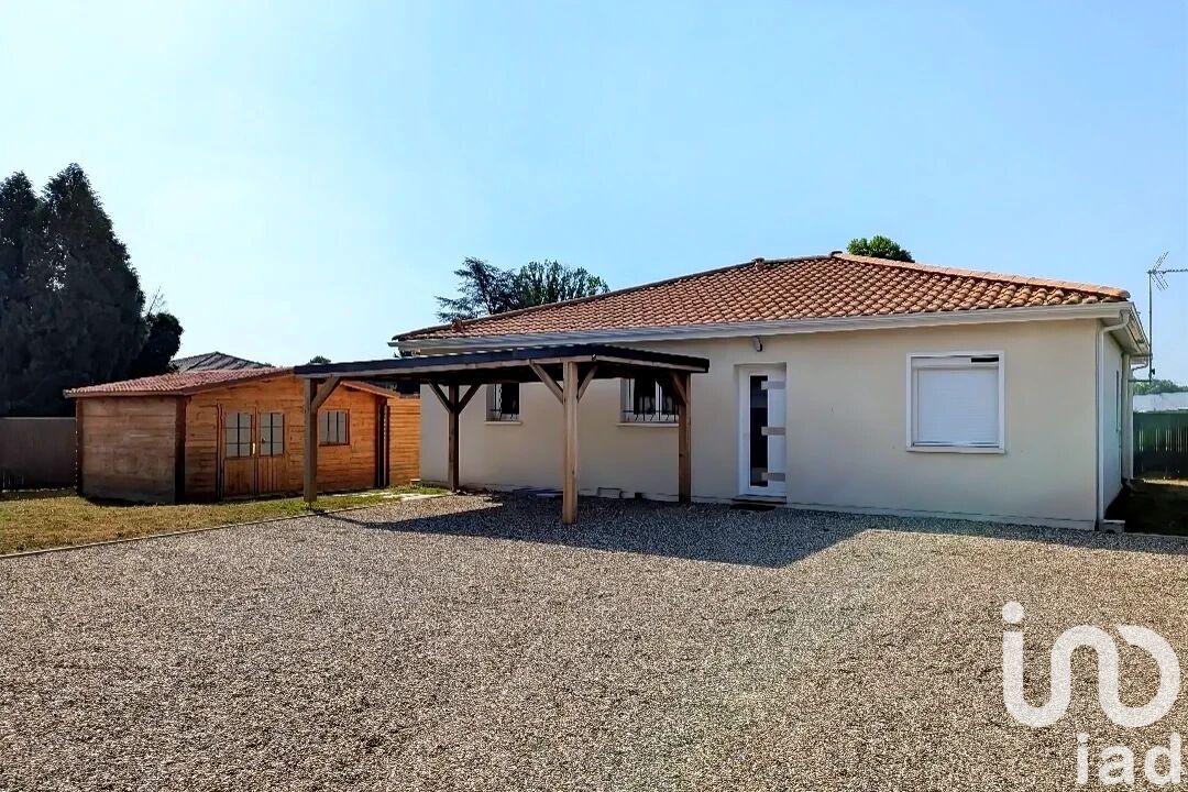 St-Seurin-Sur-L-Isle - 109m² - 5p. - 3ch.