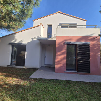 Maison 4 pièces 682500 €