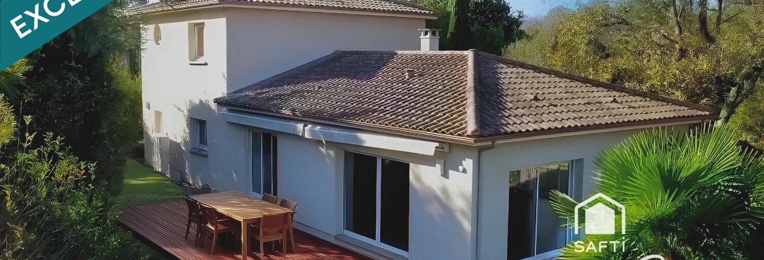 Maison 6 Pièces 159 m² à vendre à Le Pian-Médoc (33290)