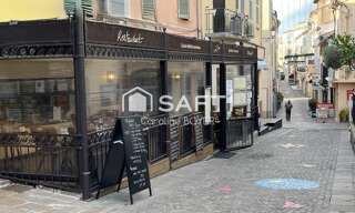 Commerce  140 m² à vendre à Sainte-Maxime (83120)