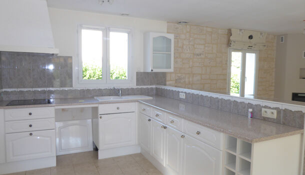 Villa / Maison 4 pièces  à louer Garons 30128