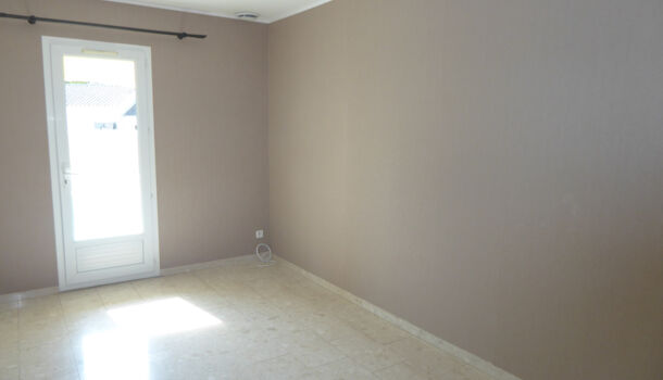 Villa / Maison 4 pièces  à louer Garons 30128