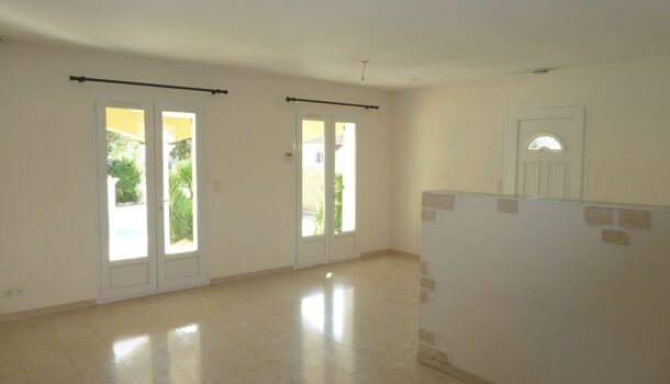 Villa / Maison 4 pièces  à louer Garons 30128