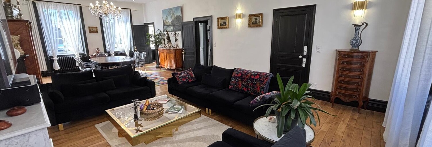 Maison 11 Pièces 309 m² à vendre à Châteauroux (36000)