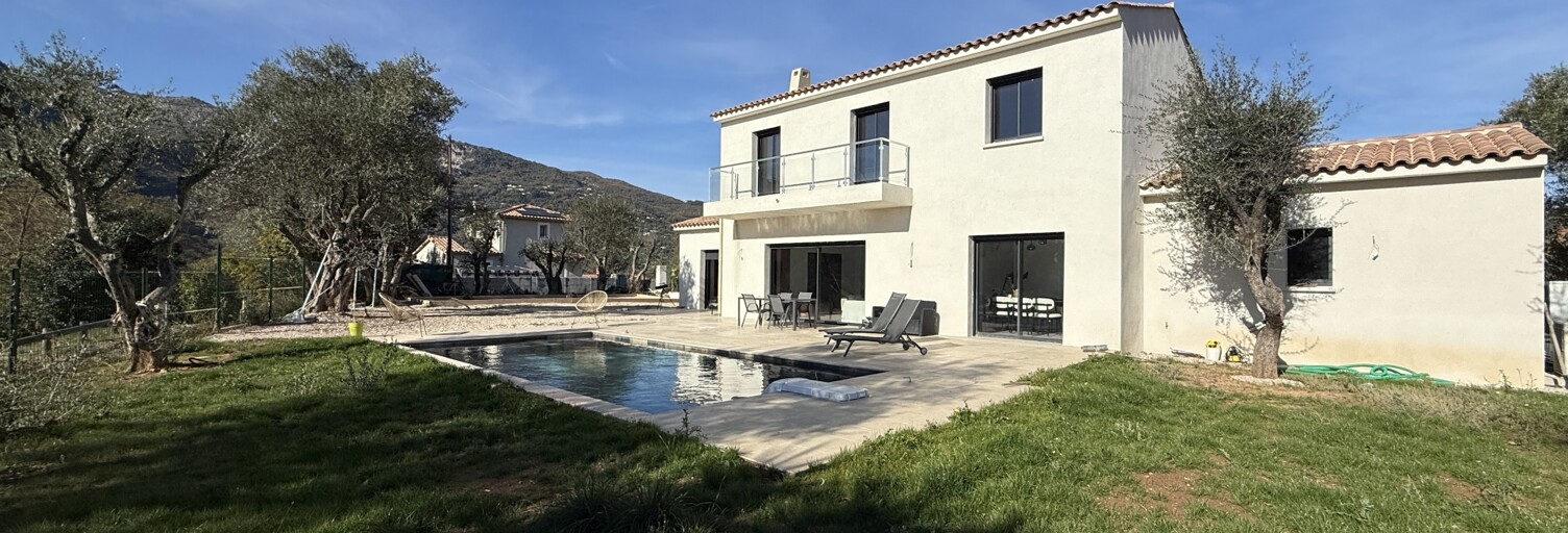 Maison 5 Pièces 141 m² à vendre à Saint-Martin-du-Var (06670)
