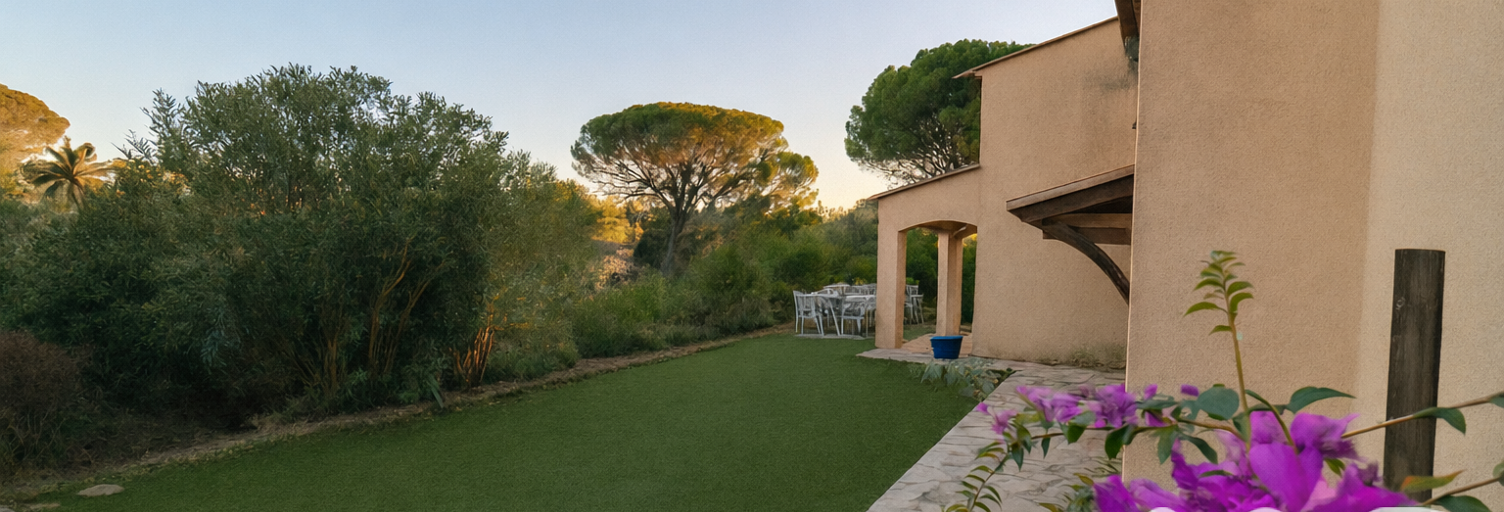 Maison 8 Pièces 209 m² à vendre à Fréjus (83600)