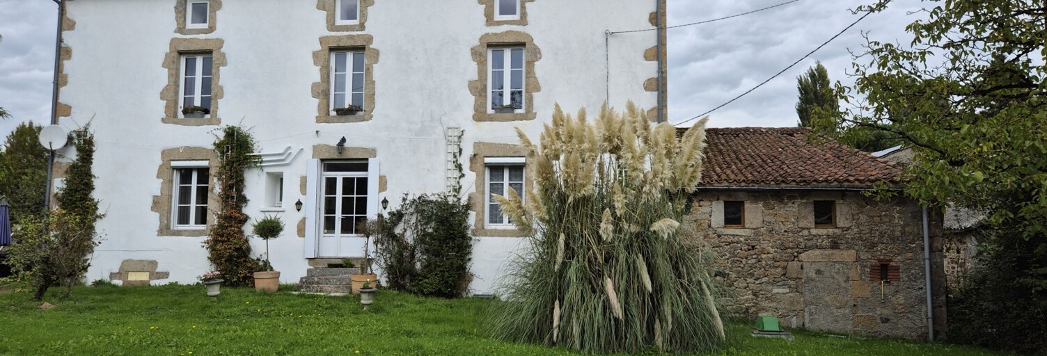 Maison 7 Pièces 180 m² à vendre à Moncoutant (79320)