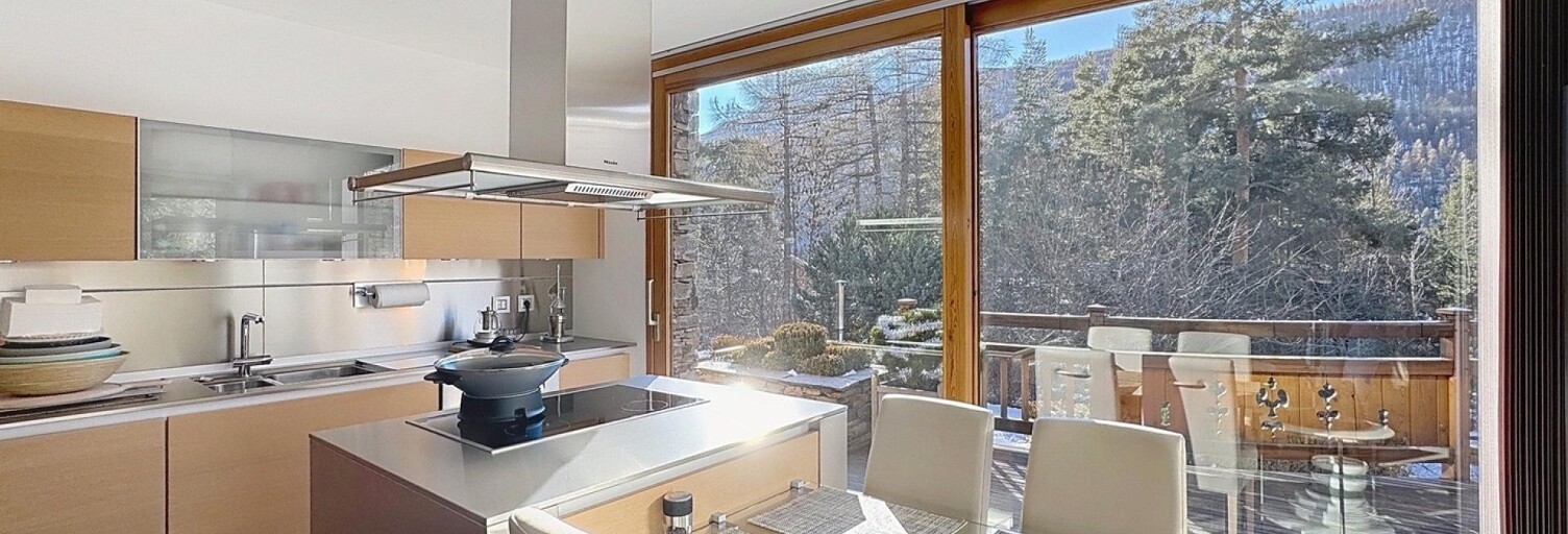 Maison 8 Pièces 380 m² à vendre à La Salle-les-Alpes (05240)