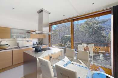 Maison 8 pièces 3300000 €