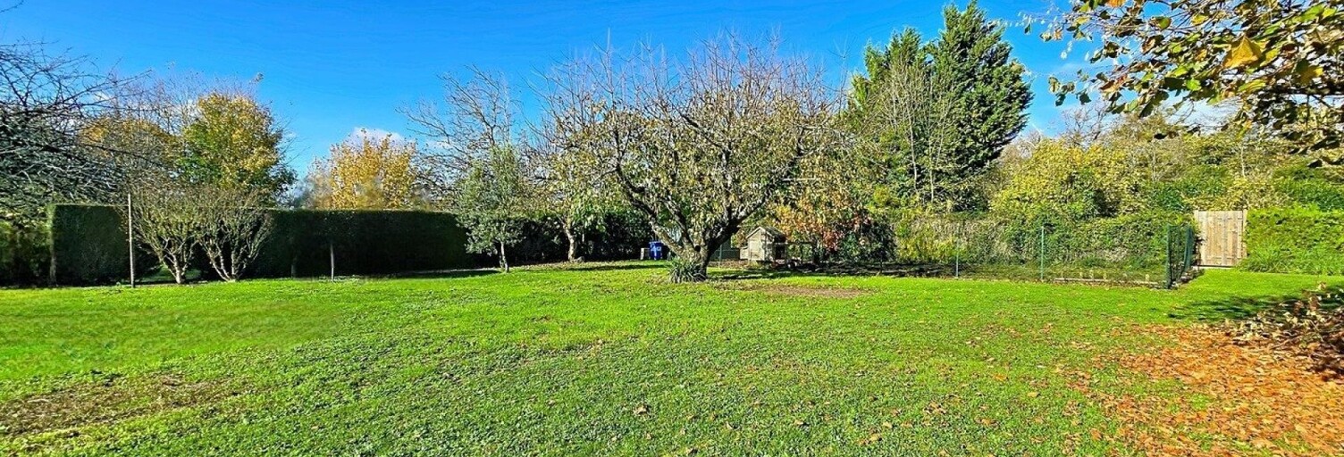 Terrain  900 m² à vendre à Saintes (17100)