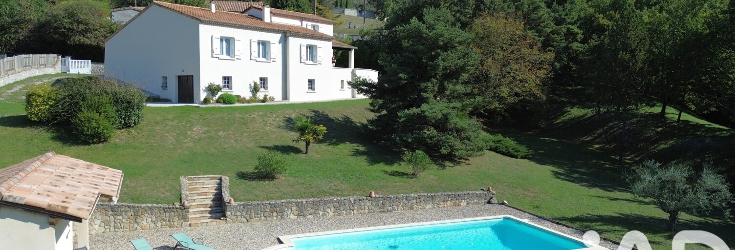 Maison 5 Pièces 137 m² à vendre à Saint-Vincent-de-Barrès (07210)