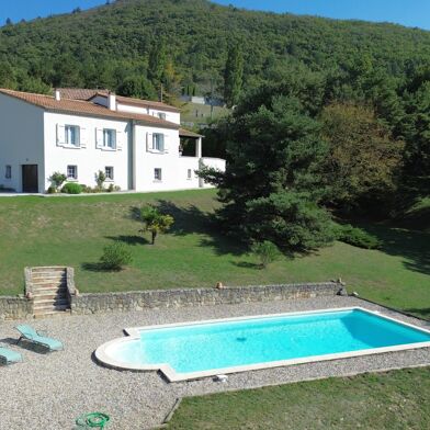 Maison 5 pièces 389000 €