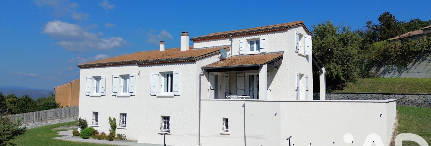 Maison 5 Pièces 137 m² à vendre à Saint-Vincent-de-Barrès (07210)