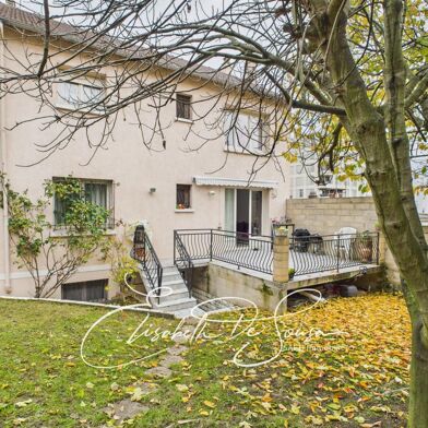 Maison 8 pièces 849000 €