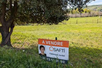 Terrain  27000 €