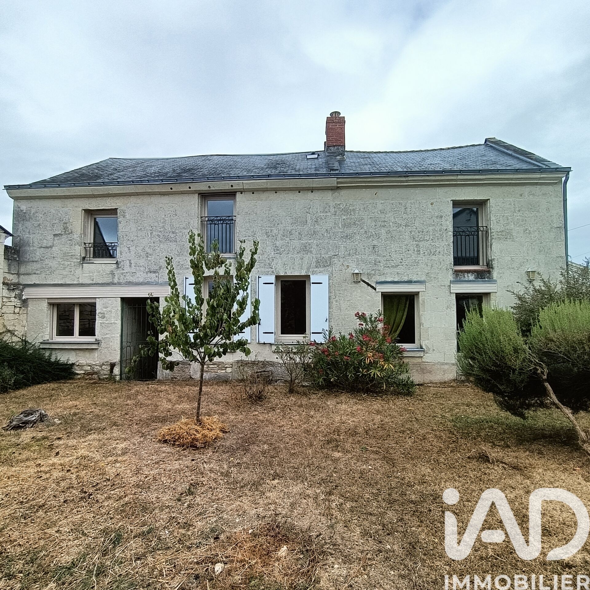 Le-Coudray-Macouard - 185m² - 8p. - 4ch.